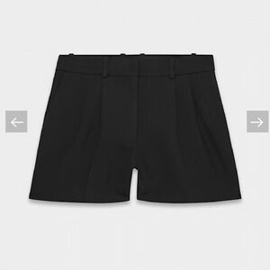 Aritzia Black High Waist Women's Shorts - Babaton Pleated Mini Short Ressential